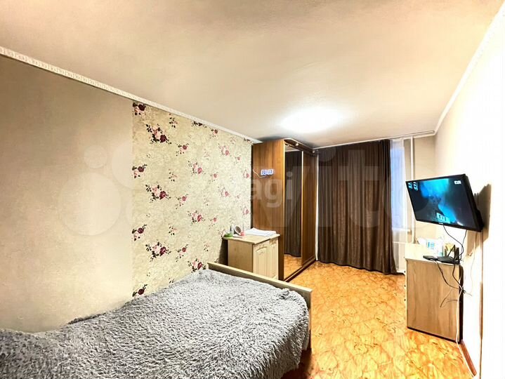 2-к. квартира, 46,8 м², 2/5 эт.