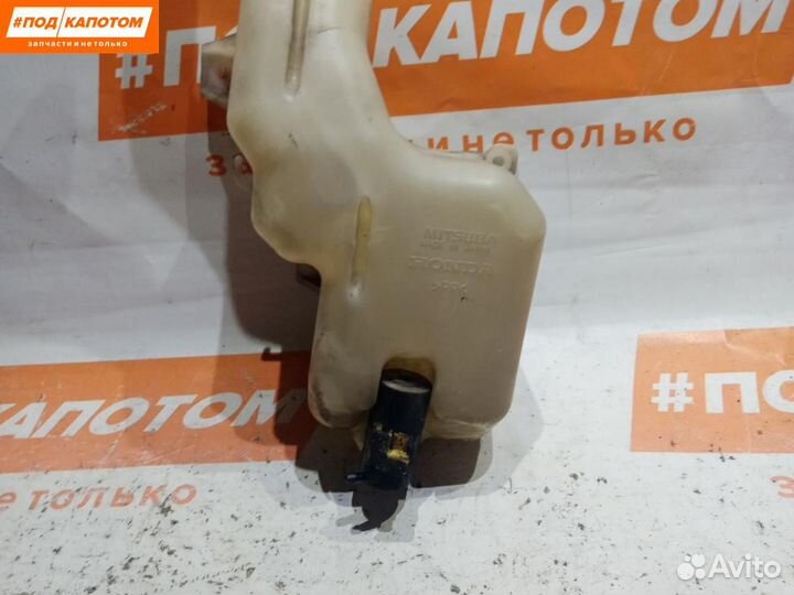 Бачок омывателя передний Honda Civic 8