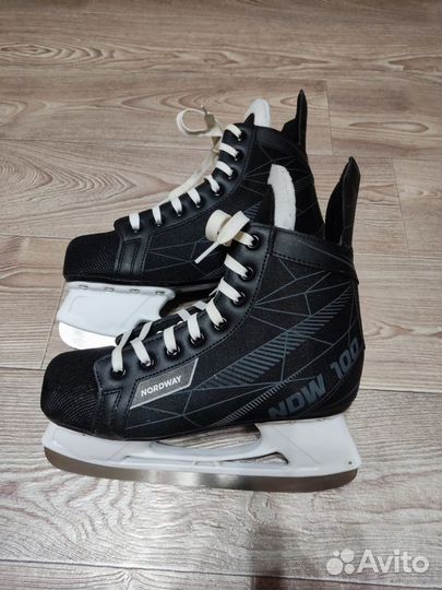 Коньки хоккейные, размер 39