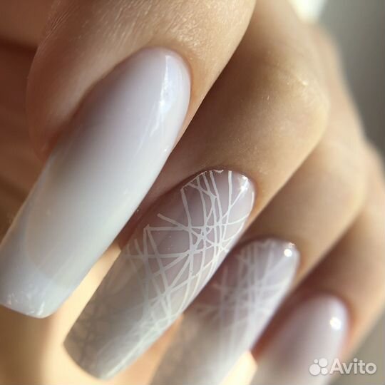 Мастер маникюра