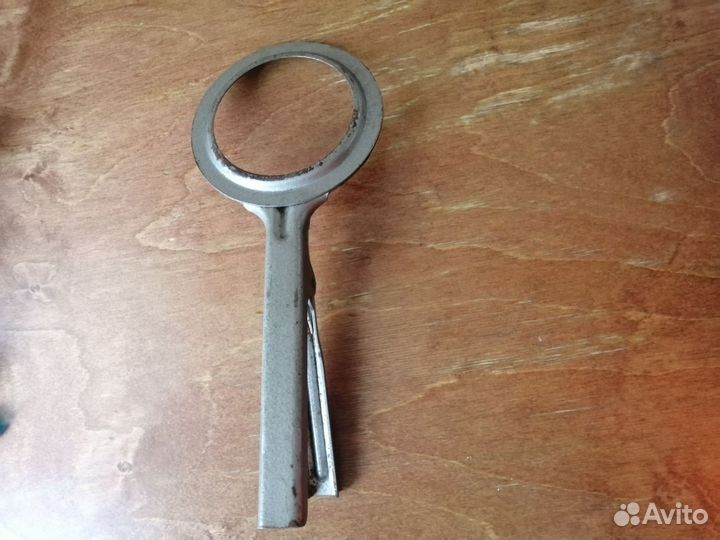 Открывашка для банок