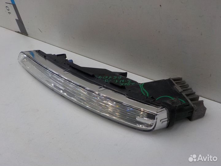 Ходовой огонь правый на Porsche Cayenne