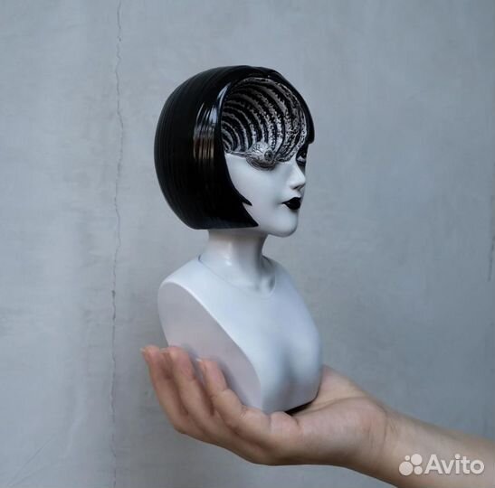 В наличии Junji Ito Azami Bust unbox industries