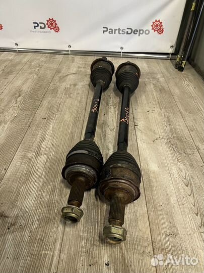 Привод задний лев прав Mercedes Vito/Viano W639