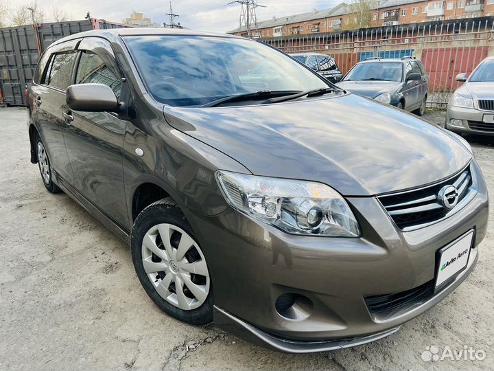 Toyota Corolla Fielder 1.5 CVT, 2010, 71 754 км