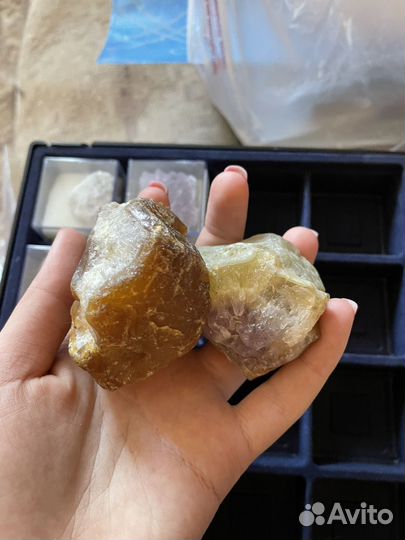 Натуральные камни и минералы