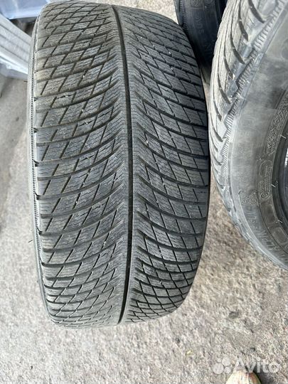 Michelin Pilot Alpin 5 SUV 285/40 R22 110V