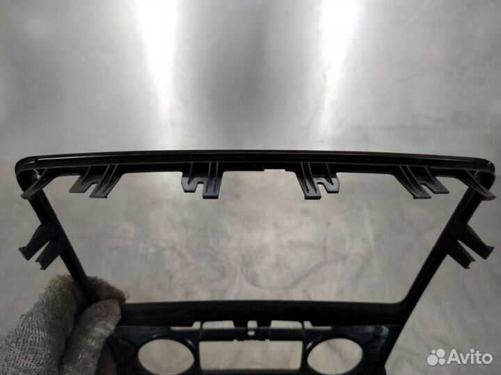 Накладка декоративная Skoda Octavia Рест (A5 1Z)