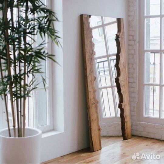 Зеркала в рамке из карагача