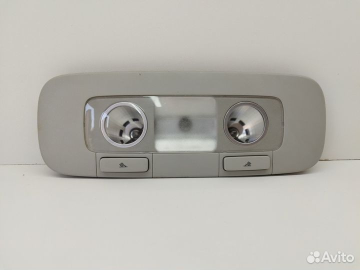 Задний плафон для чтения Volkswagen 3C0947291D