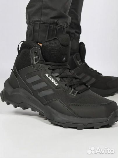 Кроссовки высокие adidas terrex gtr