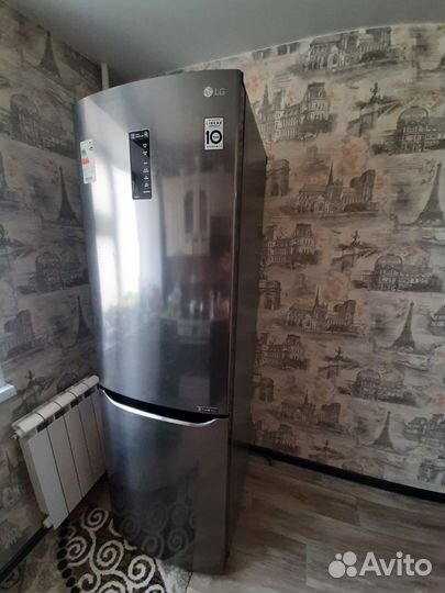 Холодильник бу lg