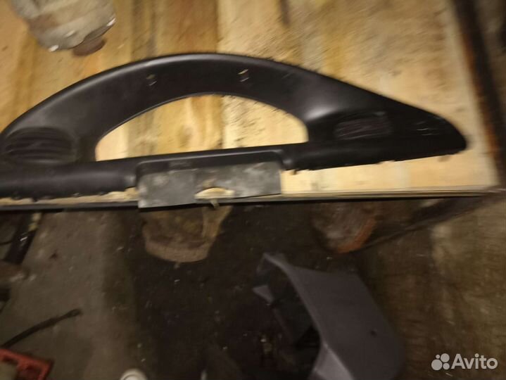 Панель салона Kia Avella