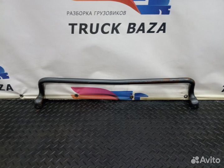 81970010587 Поручень кабины передний