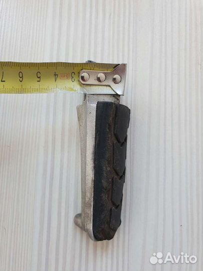 Подножка suzuki gsr600