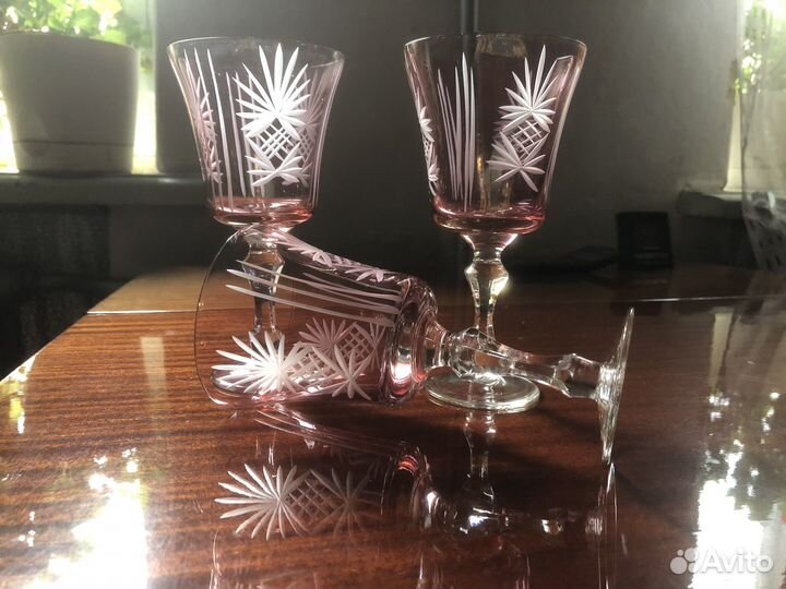Хрустальные бокалы
