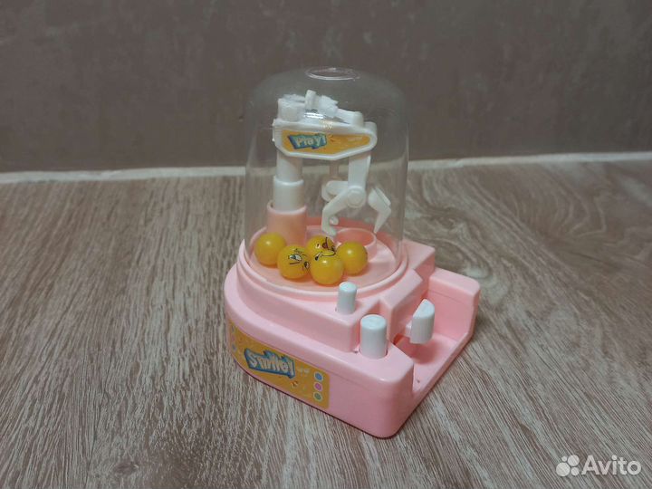 Игрушечный игровой автомат