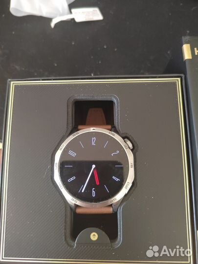 Смарт часы Huawei GT 4