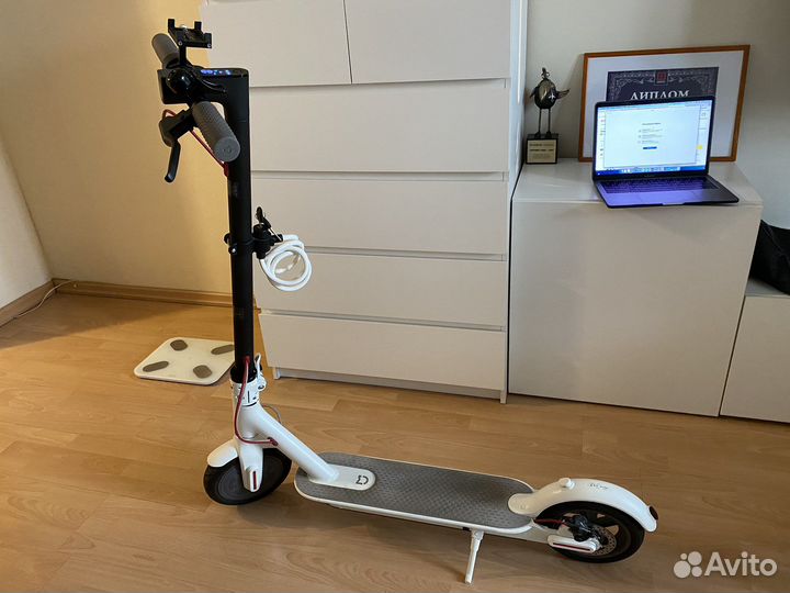 Электросамокат Xiaomi Mi Electric Scooter 1S, до 1