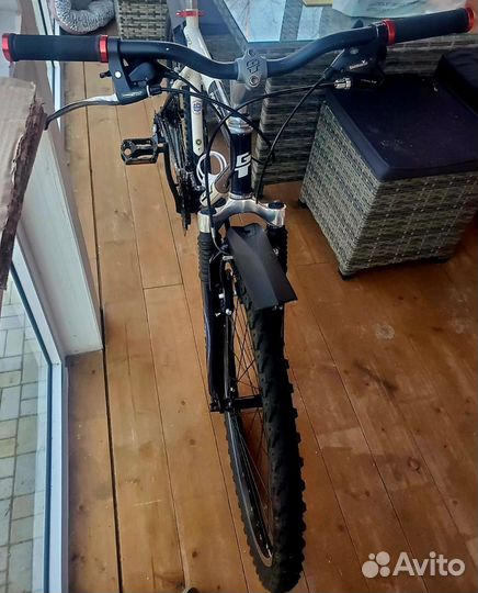 Велосипед GT на Diore LX