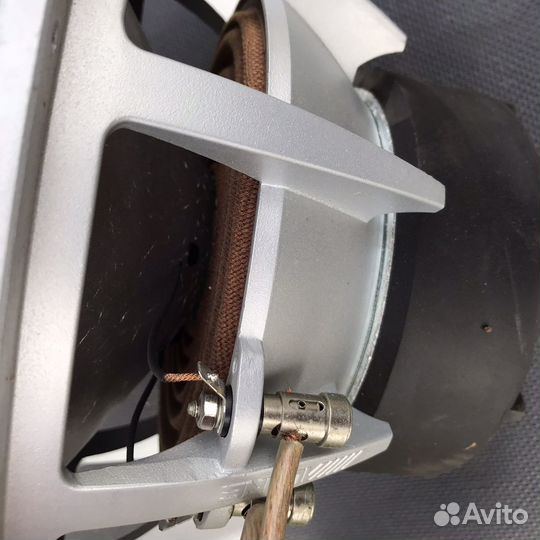 Сабвуфер Alpine SWR-1040