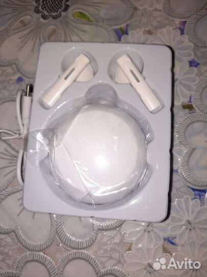 Беспроводные наушники