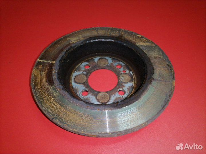 Тормозной диск задний Hyundai Solaris RB G4FA 2011