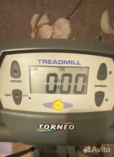 Беговая дорожка torneo t303