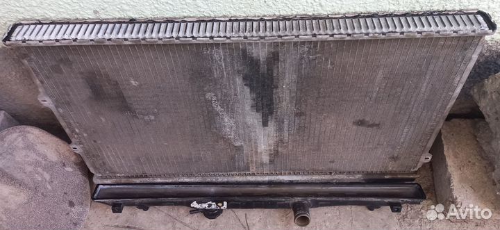 Радиатор охлаждения киа (Hyundai) 253102F900