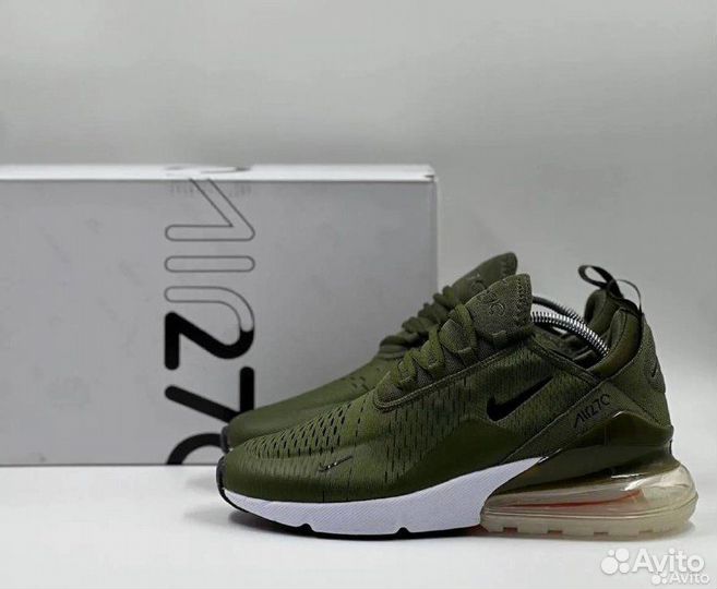 Nike air max 270 зелёные бел. подошва разм. 43