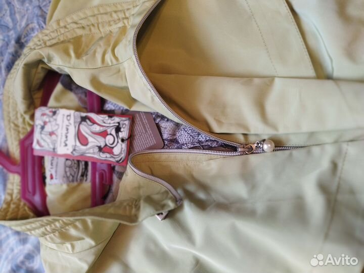 Ветровка плащ женская