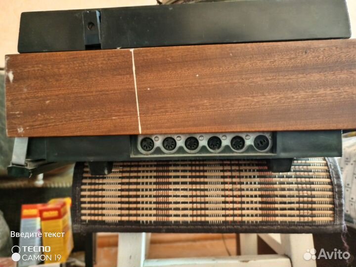 Катушечный (бобинный) магнитофон 