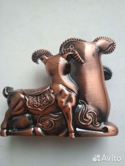 Зажигалка новая