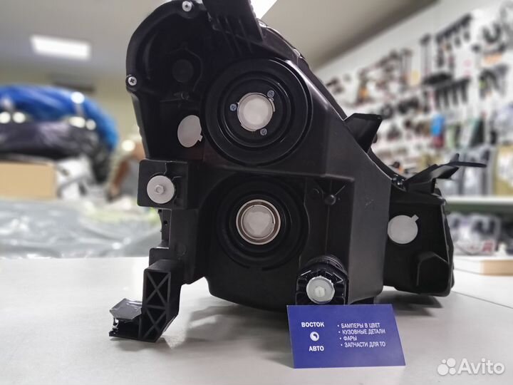 Фара передняя левая Almera G15