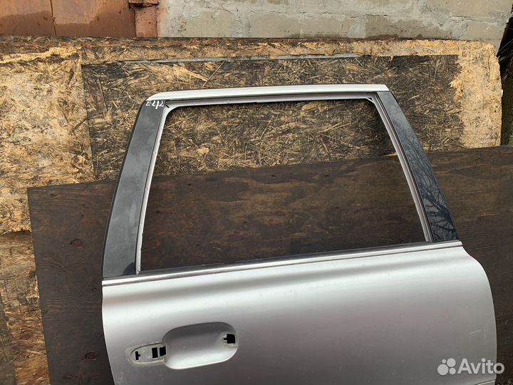 Volvo xc90 задняя с молдингами рест