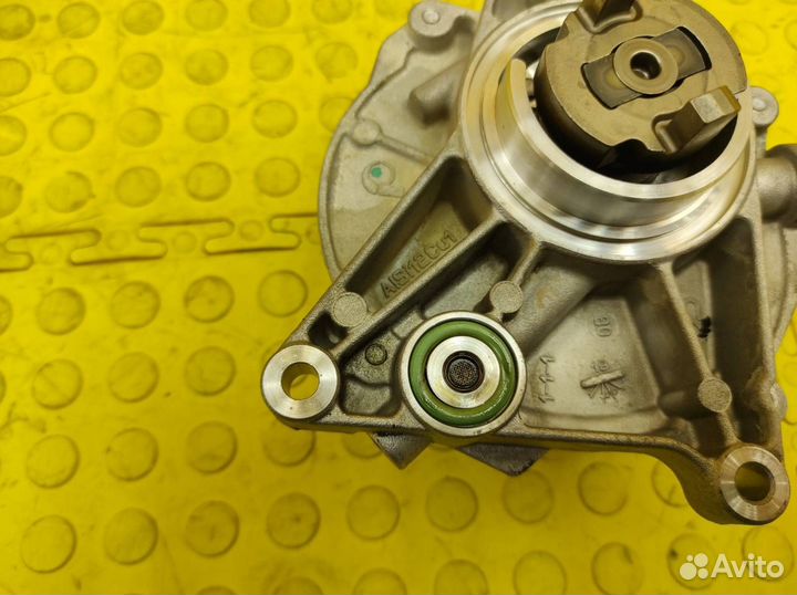 Насос вакуумный Porsche Cayenne 957 9PA M48.01 4.8