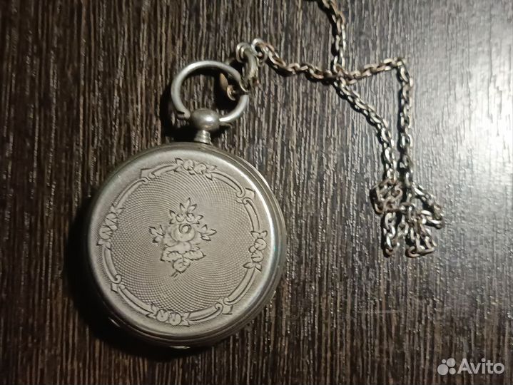 Швецарские часы карманные