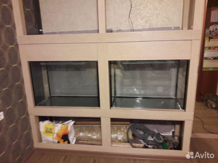 Аквариумы со стойкой