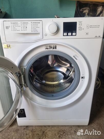 Стиральная машина Хотпоинт Аристон 6 кг