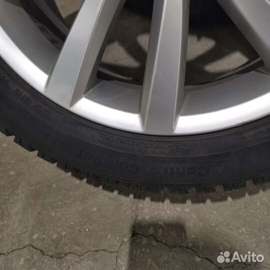 Continental Conti.eContact 235/45 R17