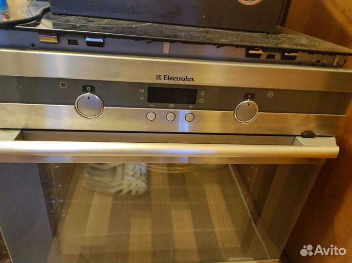 Духовой шкаф