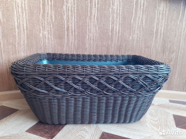 Плетение кашпо из ротанга