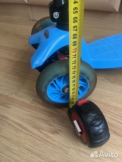 Самокат трехколесный Scooter