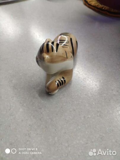 Фарфоровый