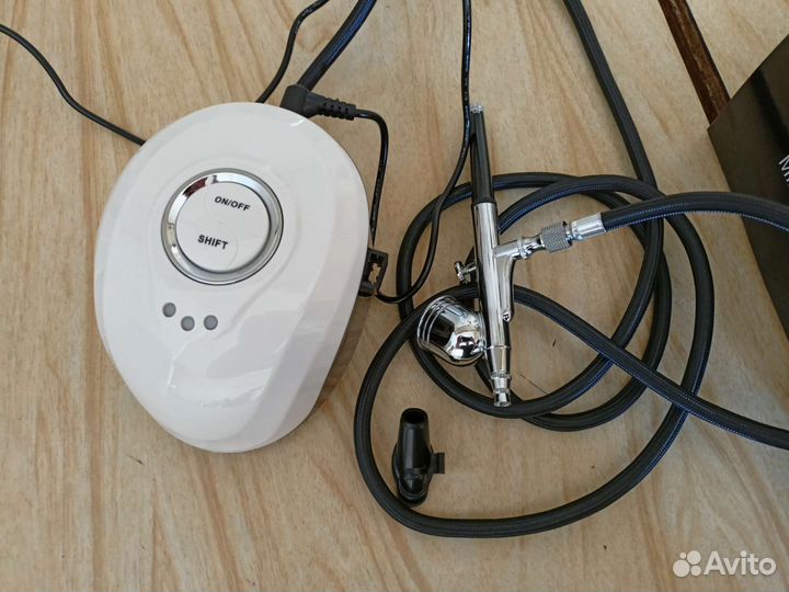 Аэрограф с компрессором для маникюра