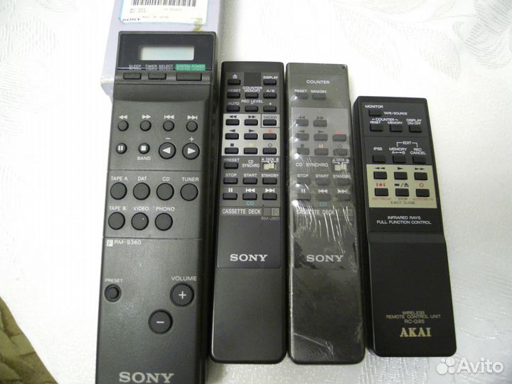 Пульт Sony,Akai,Aiwa для дек и прочей техники Нов