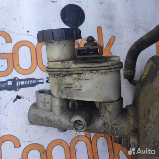 Вакуумный усилитель гтц Nissan Primera P11