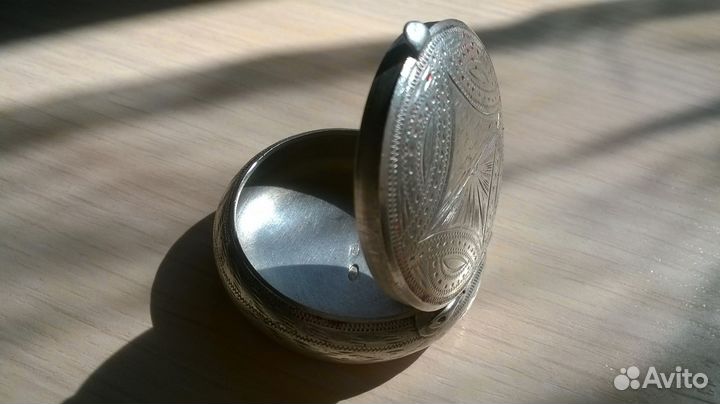 Антикварная серебряная таблетница 916 проба изо