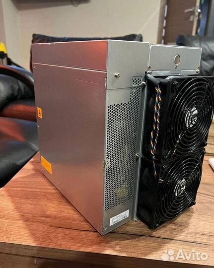 Асик Antminer S19 90Th 88 чипов