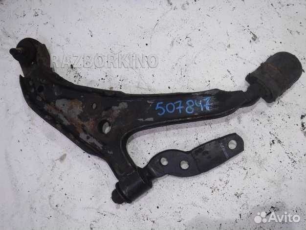 Рычаг передний правый